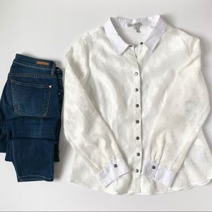 ZoZo White Collar Long Sleeve Shirt Size Large